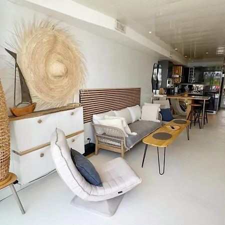 Village Naturiste, Port-ambonne, 42 M2, Le Luxueux. *
